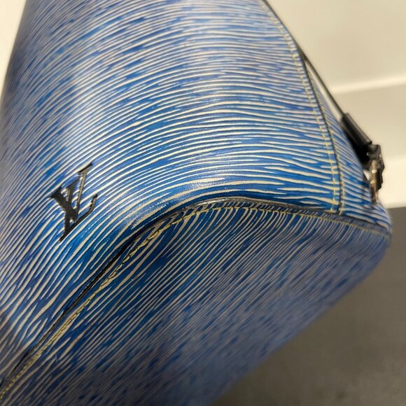 Louis Vuitton Epi Neverfull MM Denim Light w/ Pouch and Matching Wallet (JB1315) - Picture 3 of 16